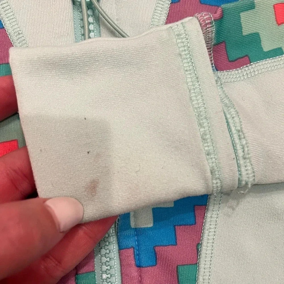 Ivivva Lululemon Colorful Chevron Track Jacket - Picture 4 of 8